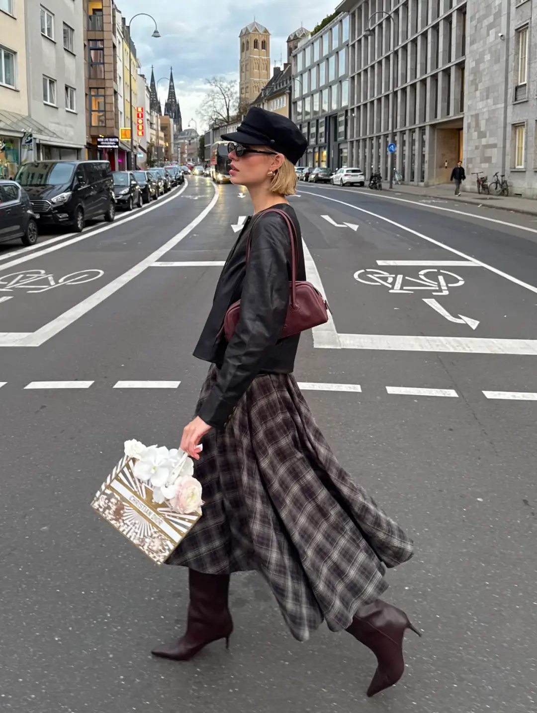 春天长裙子_春天裙装_