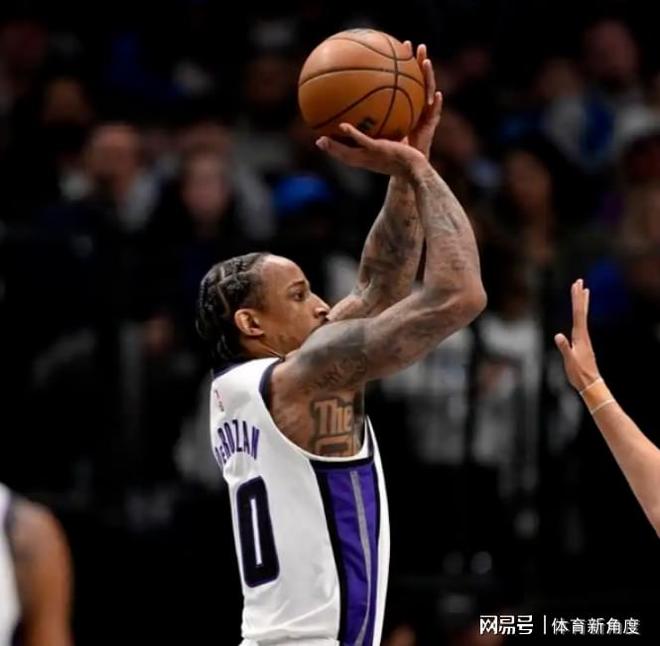 _狂送14连败，耻辱记录诞生，三巨头成最大笑柄，解散吧！_狂送14连败，耻辱记录诞生，三巨头成最大笑柄，解散吧！