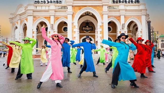 马年新春畅玩!五大景区年味盛宴已就位,速来解锁~__马年新春畅玩!五大景区年味盛宴已就位,速来解锁~