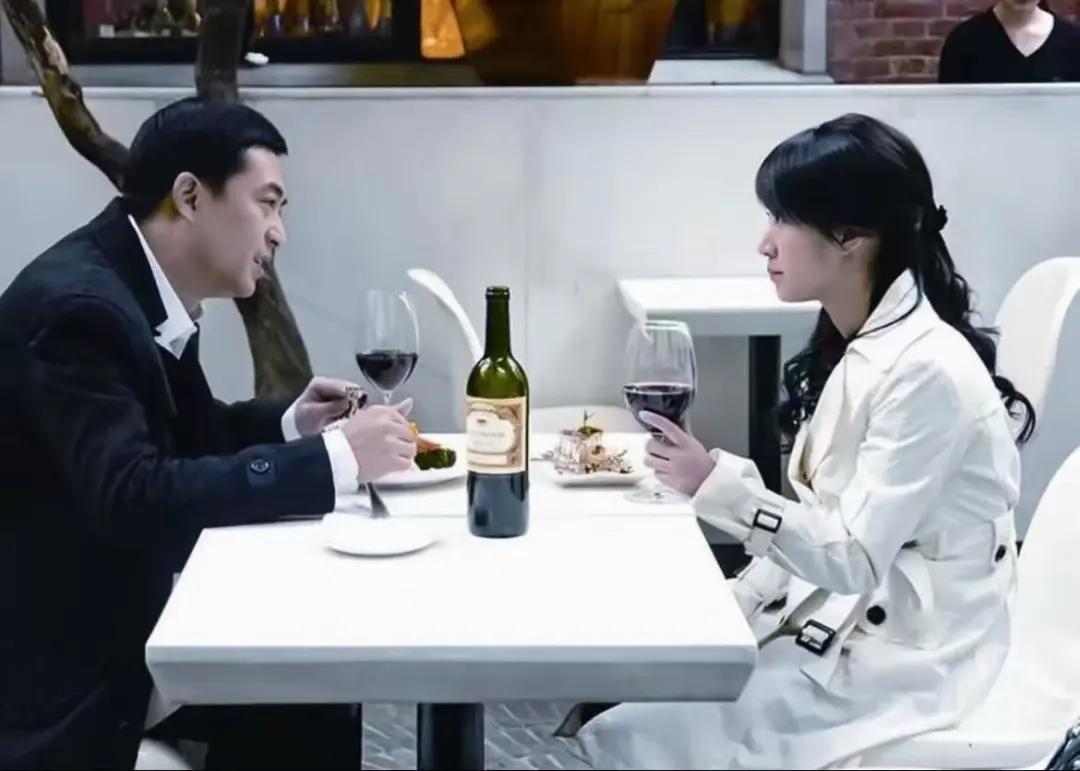 翻红小说__翻红百度网盘