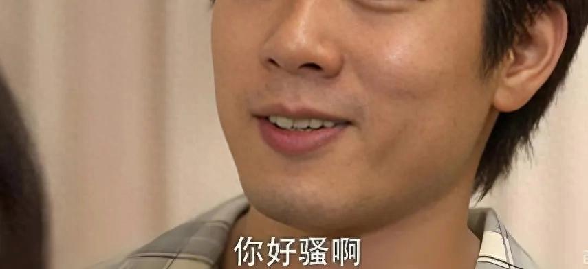 讲一个“风流老戏骨”玩弄女大学生的故事