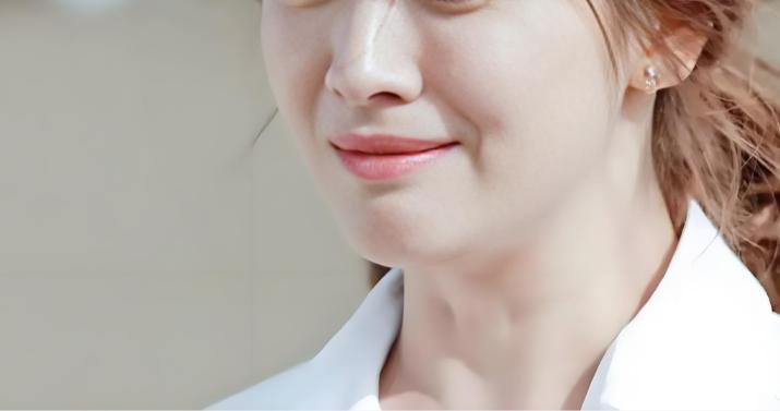 穿成假千金后我嫁入了豪门_穿书女配高嫁豪门_