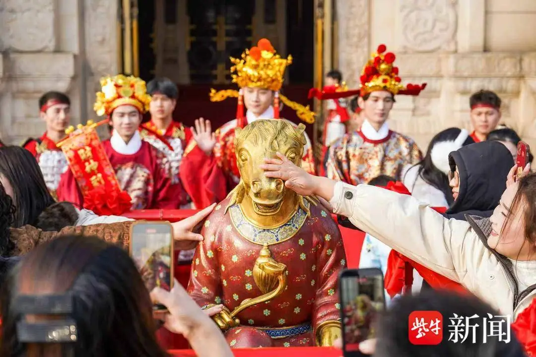 _无锡鬼节怎么过_无锡人给老祖宗过年选日子