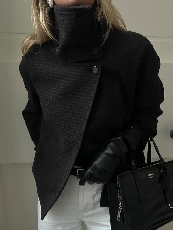 顺从冷空气的召唤，用最素的颜色穿出最特别的味道__顺从冷空气的召唤，用最素的颜色穿出最特别的味道