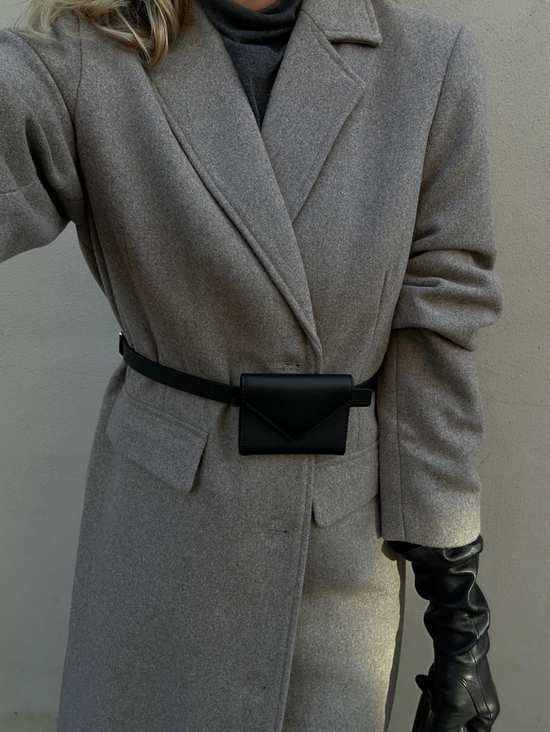 _顺从冷空气的召唤，用最素的颜色穿出最特别的味道_顺从冷空气的召唤，用最素的颜色穿出最特别的味道