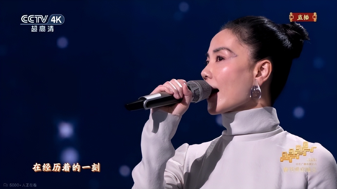 王菲主持春晚视频__王菲的歌曲春晚