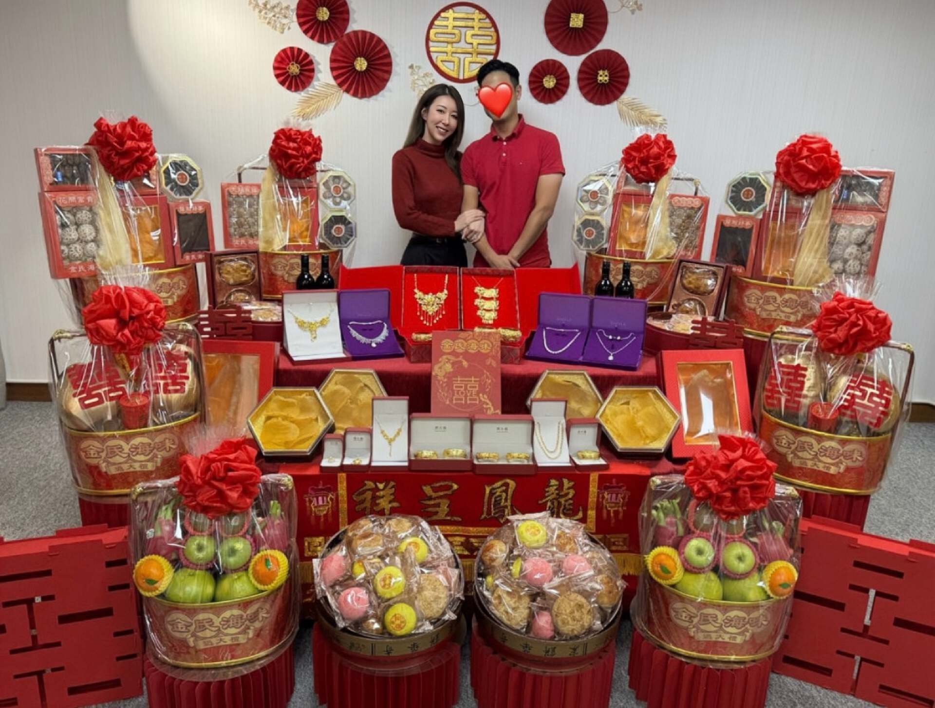 恭喜！香港知名女星即将结婚，举行过大礼仪式，未婚夫身份成谜_恭喜！香港知名女星即将结婚，举行过大礼仪式，未婚夫身份成谜_