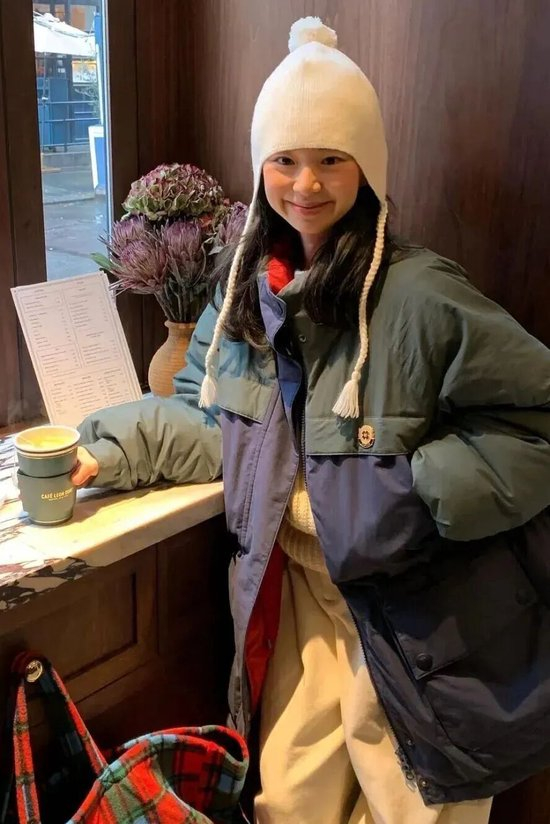 _带耳朵的帽子叫什么_帽子明星