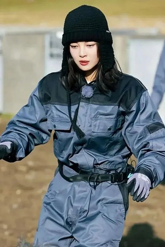 _带耳朵的帽子叫什么_帽子明星