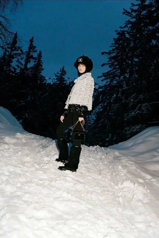 带耳朵的帽子叫什么_帽子明星_