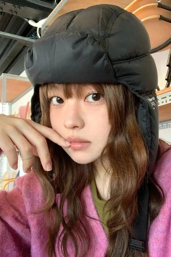 _带耳朵的帽子叫什么_帽子明星