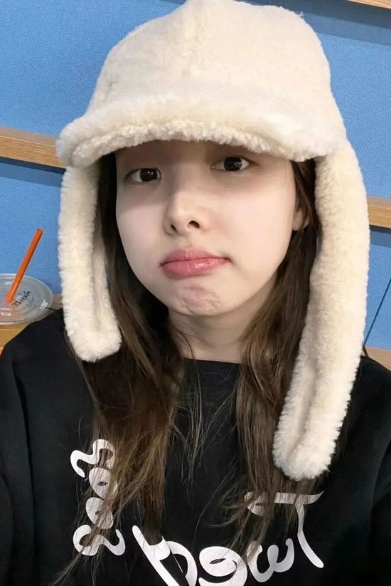 带耳朵的帽子叫什么_帽子明星_