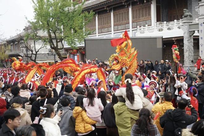 去大理住古城还是洱海__大理火车站怎么去古城