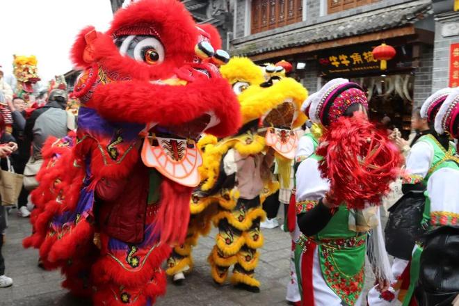 去大理住古城还是洱海__大理火车站怎么去古城