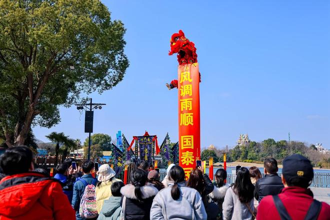 从早到晚不重样!收好这份上海欢乐谷“欢乐中国年”游玩指南_从早到晚不重样!收好这份上海欢乐谷“欢乐中国年”游玩指南_