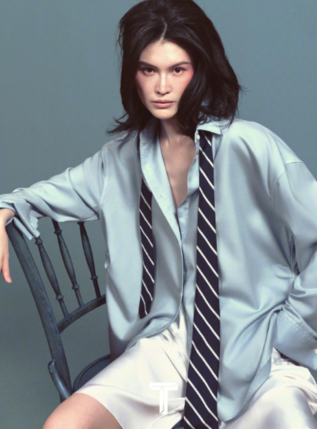 陈伟霆一家北京过春节，何穗晒照别墅摆满各色蝴蝶兰，年味十足_陈伟霆一家北京过春节，何穗晒照别墅摆满各色蝴蝶兰，年味十足_