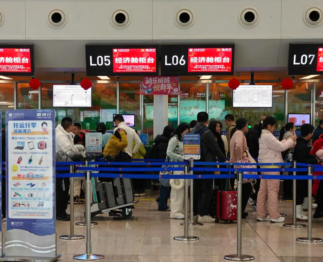 春节“抄底”出游，部分热门航线机票价格“腰斩”！近日仍有低价机票在售