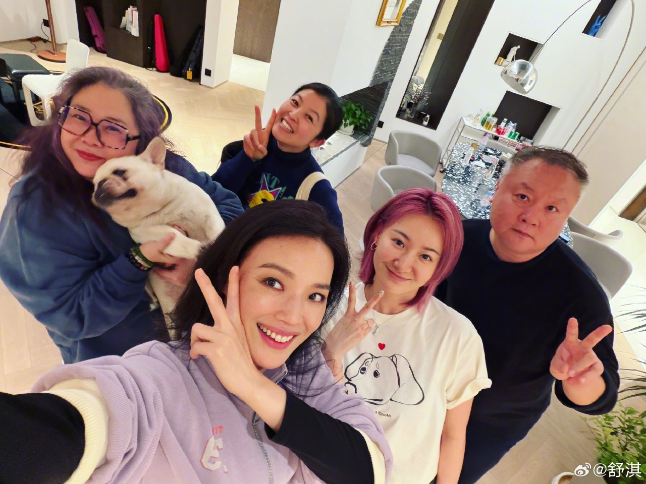 周迅舒淇为陈坤庆生日__周迅舒淇为陈坤庆生新闻