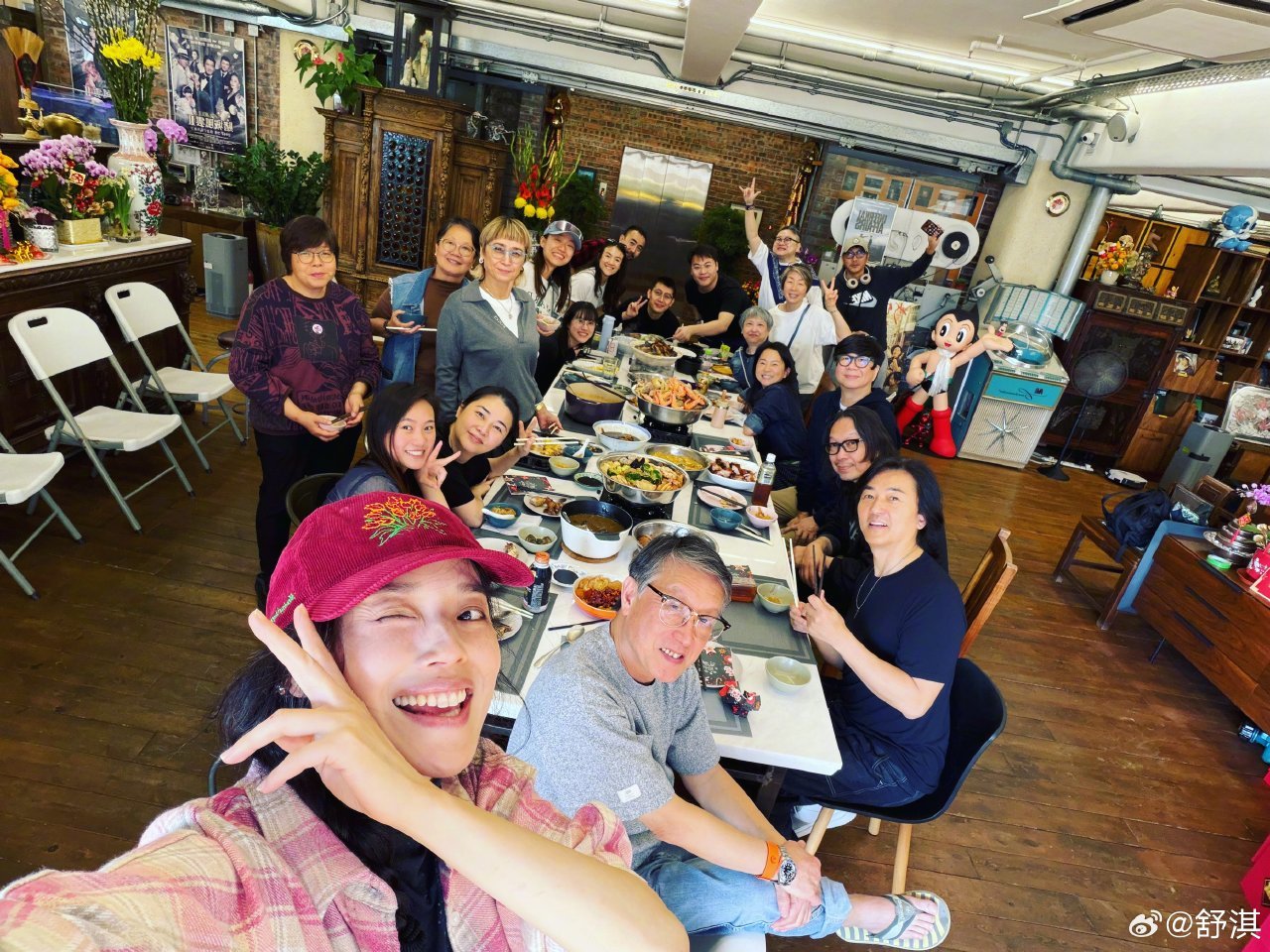 周迅舒淇为陈坤庆生日_周迅舒淇为陈坤庆生新闻_