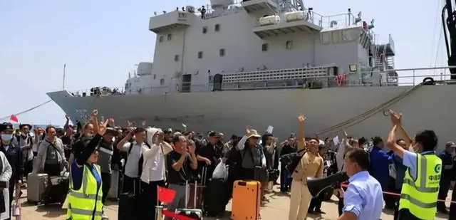 区别对待！赴日游客骤减后，才发现中国人在日本背了这么多锅！__区别对待！赴日游客骤减后，才发现中国人在日本背了这么多锅！