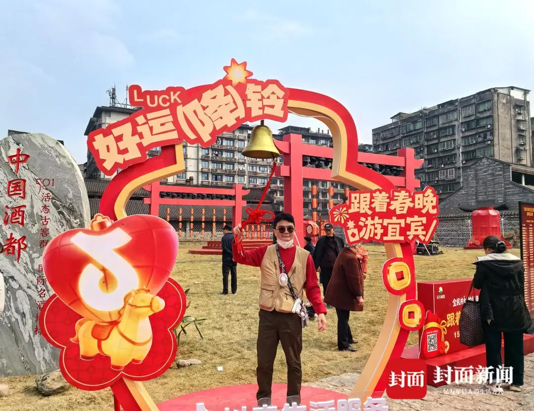 _初一春晚有哪些台_初一春晚2021