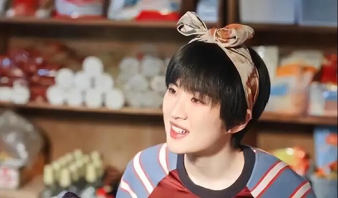 安娜娜吖__安娜sui