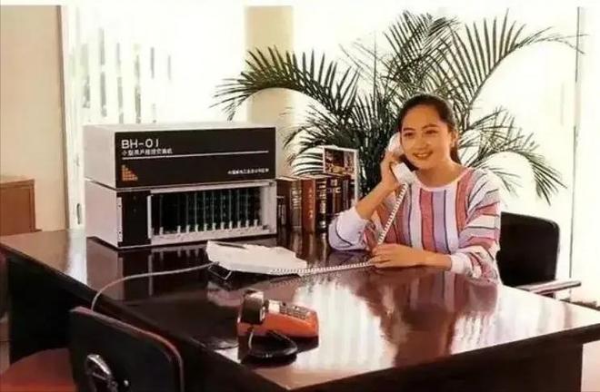 _安娜娜吖_安娜sui