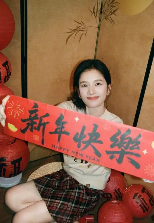 _杨幂芭莎珠宝_杨幂珠宝代言图片