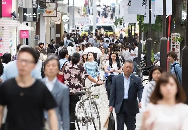 区别对待！赴日游客骤减后，才发现中国人在日本背了这么多锅！