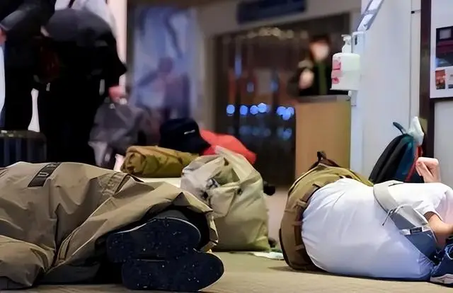 _区别对待！赴日游客骤减后，才发现中国人在日本背了这么多锅！_区别对待！赴日游客骤减后，才发现中国人在日本背了这么多锅！