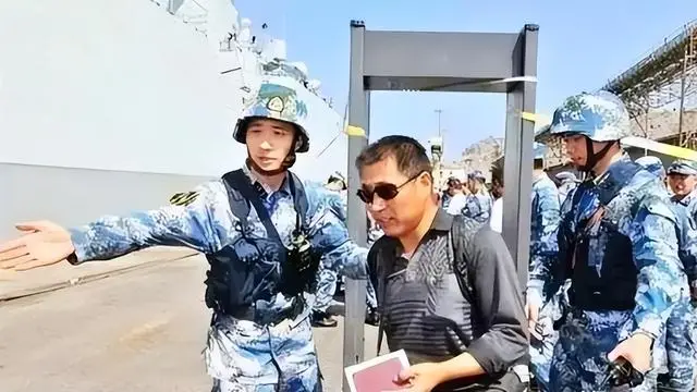 _区别对待！赴日游客骤减后，才发现中国人在日本背了这么多锅！_区别对待！赴日游客骤减后，才发现中国人在日本背了这么多锅！