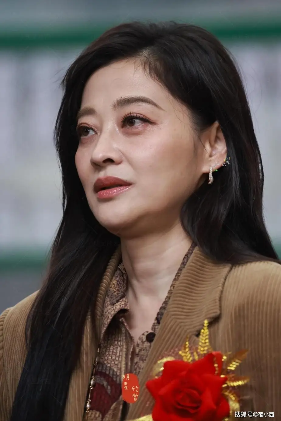 西装半身裙__西装半身裙配什么鞋子