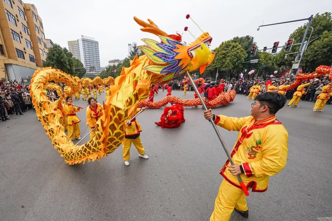 贵州苗妹非遗博物馆_非遗文化闹新春_