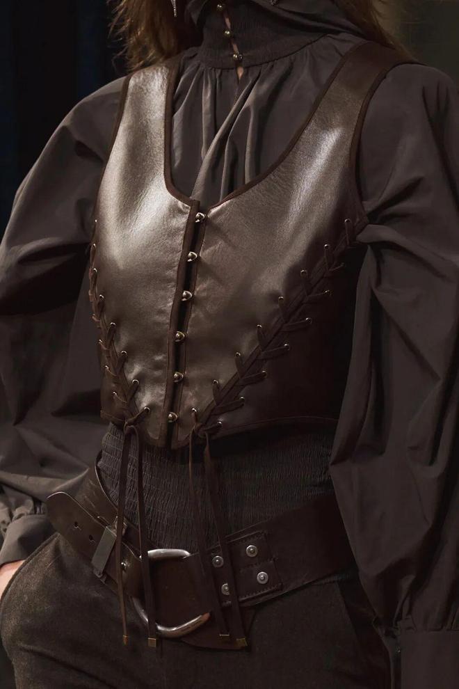 _2021纽约春夏时装秀_春夏纽约时装周