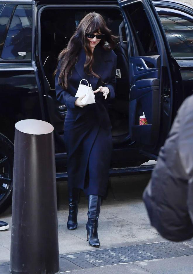 _春夏纽约时装周_2021纽约春夏时装秀