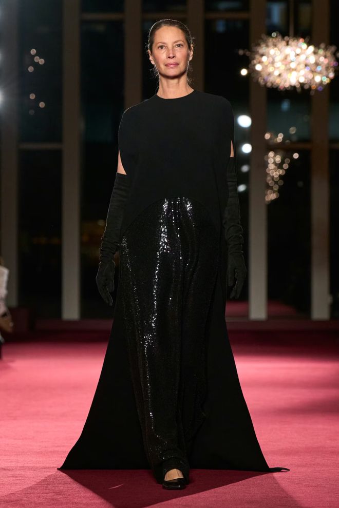 _春夏纽约时装周_2021纽约春夏时装秀