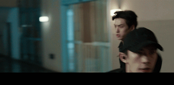 张艺谋电影烂_张艺谋烂片神曲_