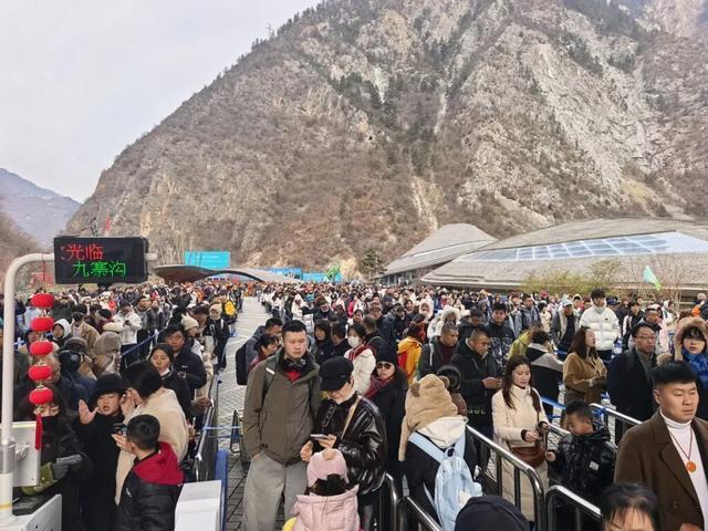 景区停止入场是什么意思_景区停止入场后必须出来吗_