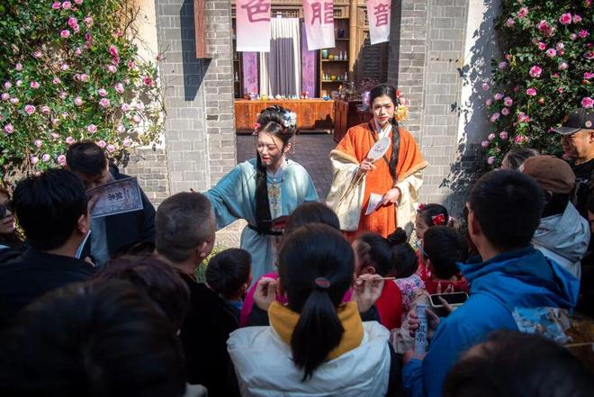 春节游古城_古城有什么活动_