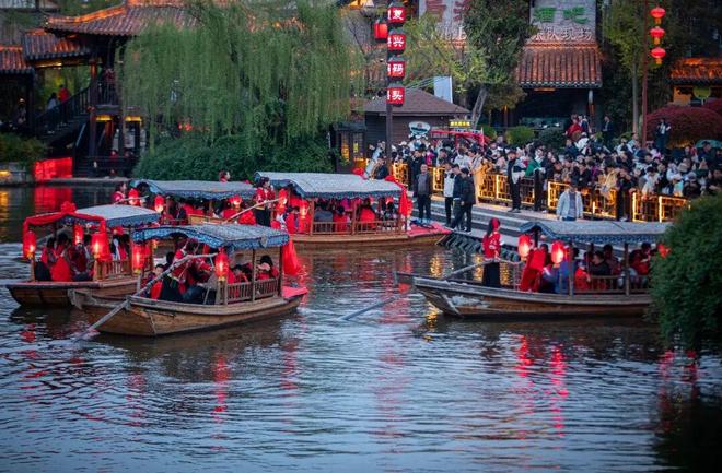 春节游古城__古城有什么活动