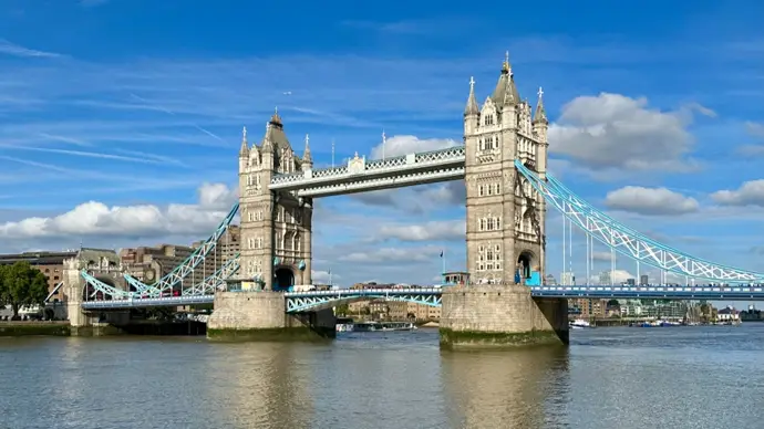 最新上海导游证免门票_上海旅游当地导游_