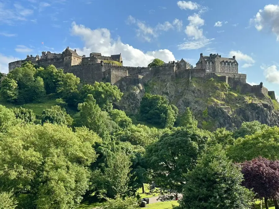 上海旅游当地导游__最新上海导游证免门票