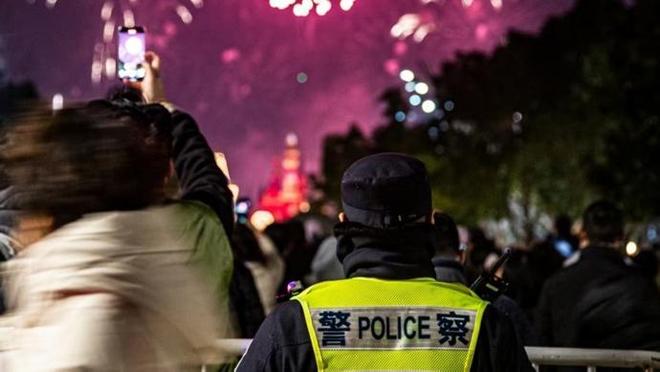 多措并举,让市民游客在浦东安心过大年