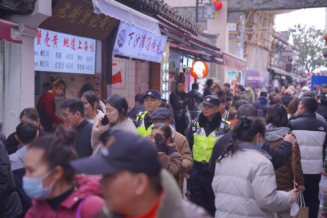 多措并举,让市民游客在浦东安心过大年_多措并举,让市民游客在浦东安心过大年_