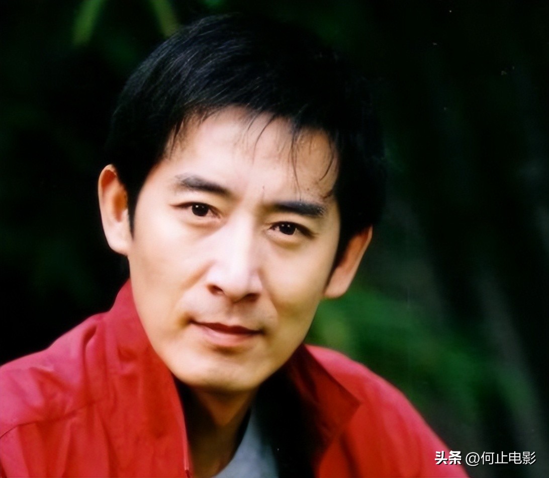 夫妻相差年龄大的明星_夫妻年龄相差最大的夫妻_