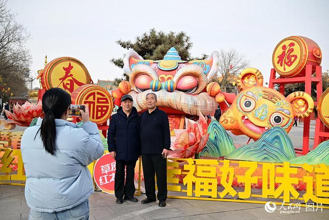 人间烟火处年味渐浓时__人间烟火味年味正浓时