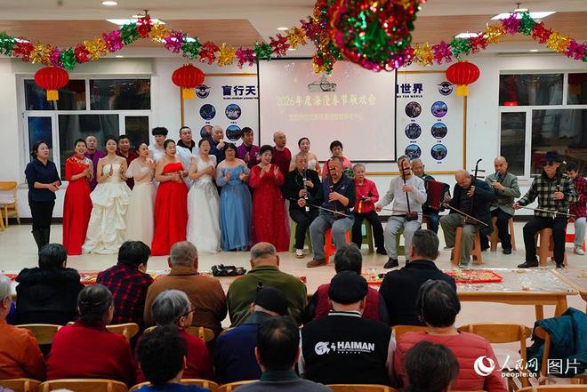 人间烟火味年味正浓时__人间烟火处年味渐浓时