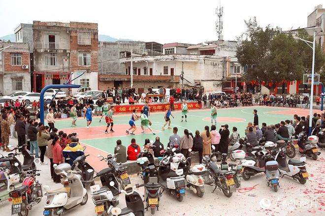 _人间烟火味年味正浓时_人间烟火处年味渐浓时