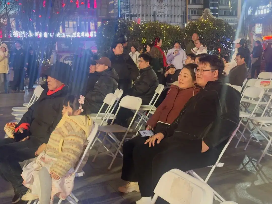 烟火十足什么意思_烟火气十足的意思_