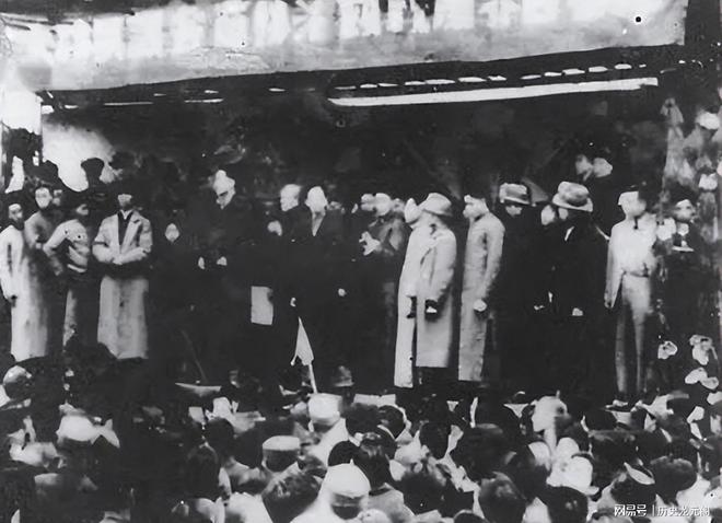 张国立在重庆拍的电视剧_张国立演劫匪_